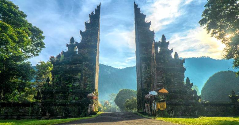 10 Rekomendasi Tempat Wisata Terbaik di Bali