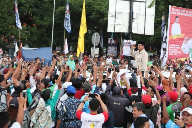 Untuk Menang, Prabowo Harus Buktikan Kecurangan TSM Jokowi