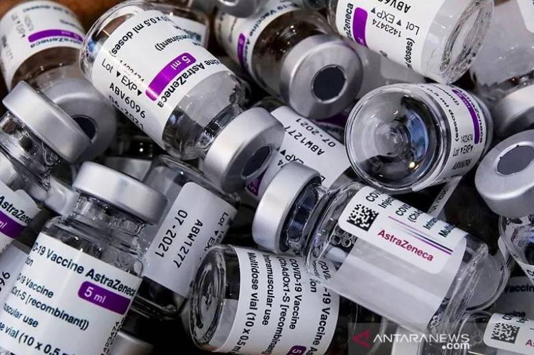 Bahaya Efek Simpang Vaksin AstraZeneca, Indonesia Harus Waspada!
