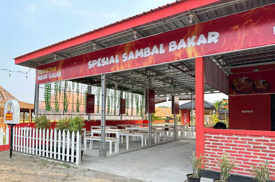 Rekomendasi Rumah Makan di Klaten, Penyetan Mbok Galak, Hits Dengan Tempat Instagramable