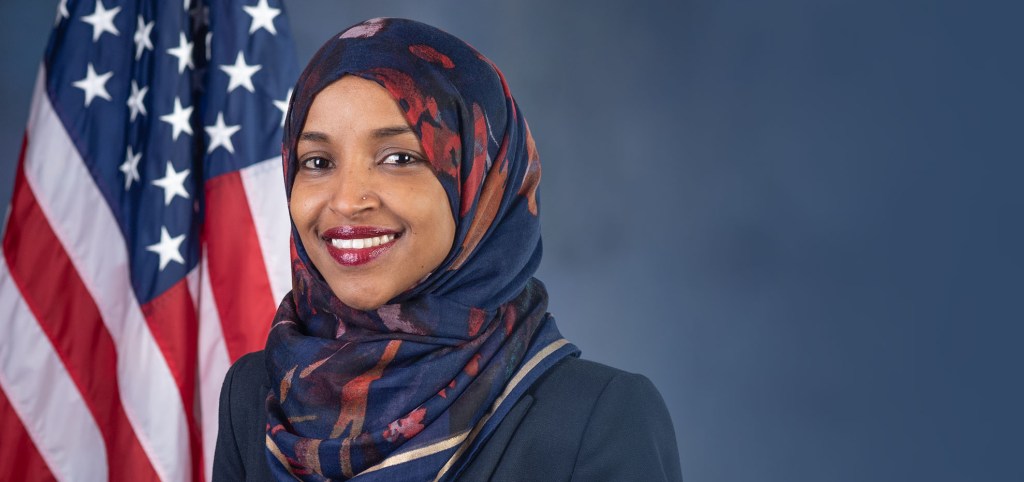 Hijab Pertama di "DPR"-nya Amerika