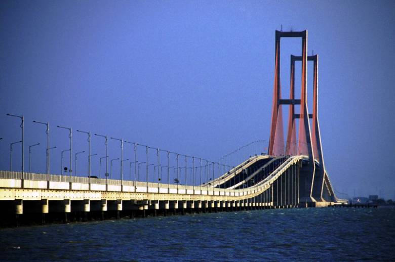 Jembatan Suramadu (2): Tertunda Karena Krisis Moneter