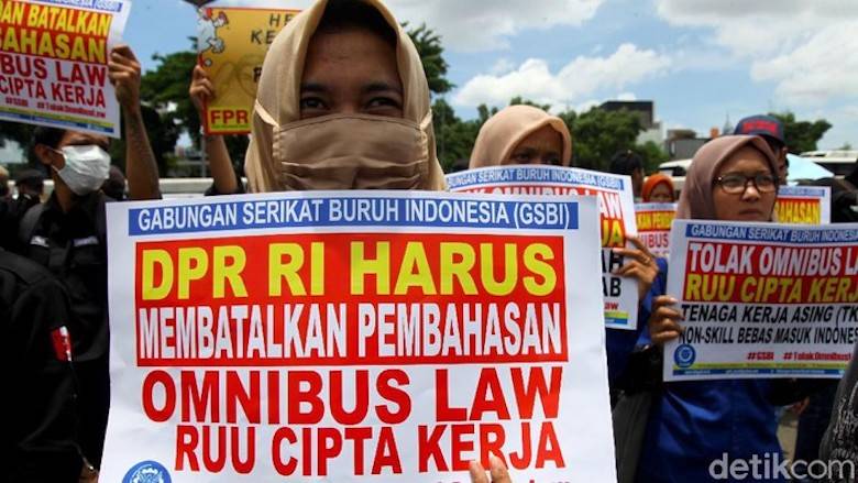 Gotong Royong FPMSI bersama Warganet Semarang Dukung Suksesnya RUU Omnibus Law