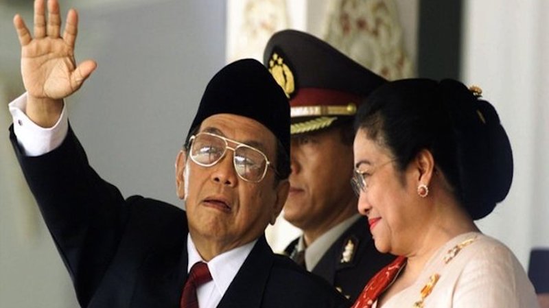 Di Mata "Daripada" Soeharto, Gus Dur dan Megawati Harus Dilumpuhkan