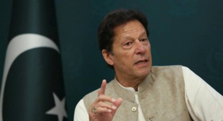 PM Pakistan Imran Khan Lengser