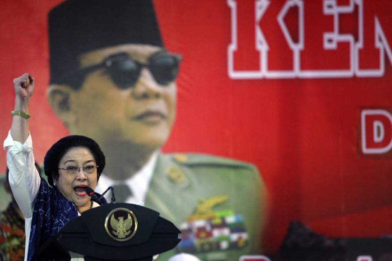 Rumors Sakitnya Megawati dan Pingsannya Bung Karno