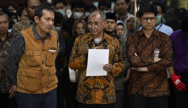 KPK membuka Kedok, Menyasar Jokowi