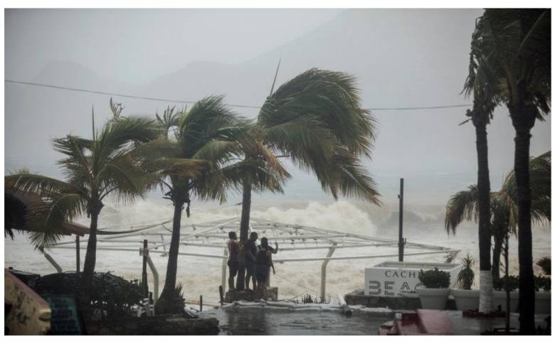 Bencana Siklon Tropis NTT, PDIP Turunkan Bantuan