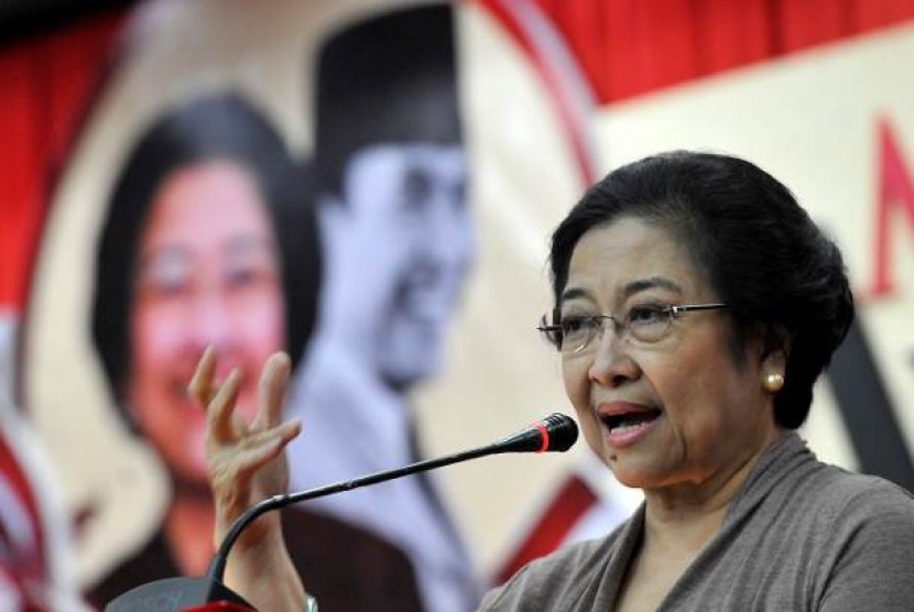Kekuatan di Balik Diamnya Megawati