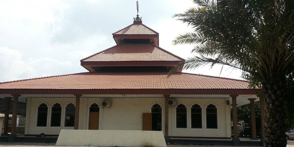 Tentang 999 "Masjid Pancasila yang Dibangun Soeharto