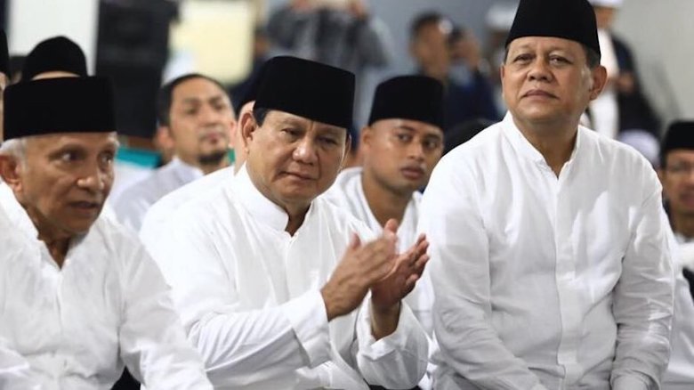 Humor Garing Amien Rais soal DNA Prabowo