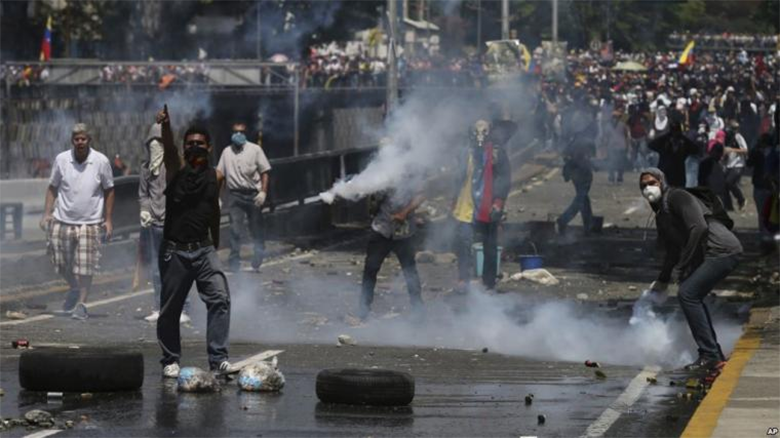 Pasang Mata di Pilpres 17 April, Cegah Skenario Mem-Venezuela-kan Indonesia