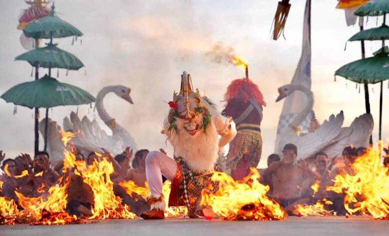 Rekomendasi Tempat Nonton Tari Kecak di Bali Selain Uluwatu