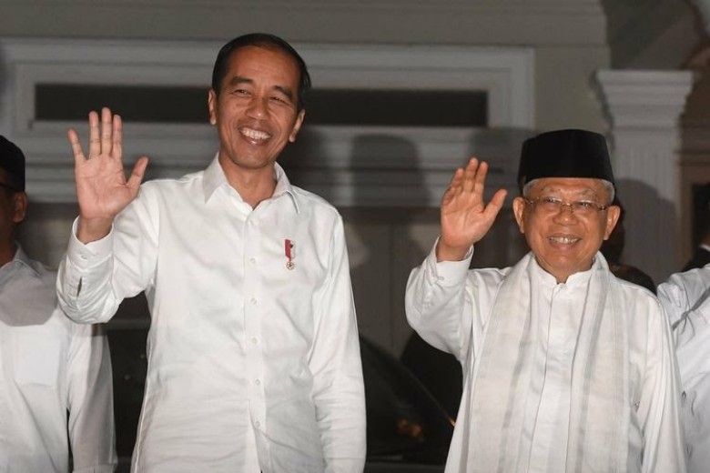 Perlawanan Jokowi Lewat Penolakan Amandemen UUD 1945