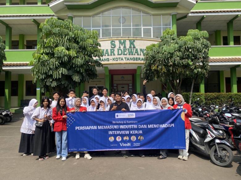 Mahasiswa Fikom Mercu Buana Selenggarakan Workshop Pelatihan Memasuki Industri Kerja Bagi Siswa SMK