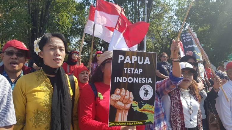 Aksi Dukung Pemerintah Ciptakan Papua yang Damai