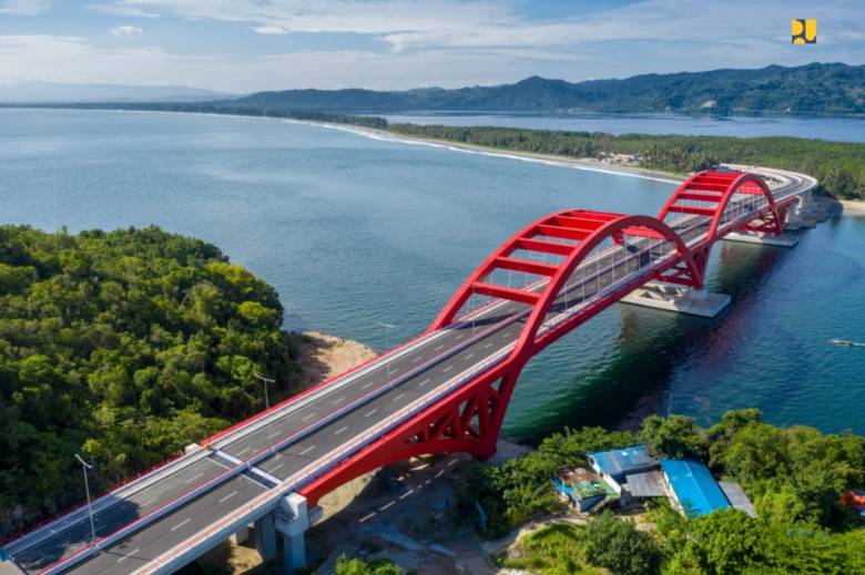 Jembatan Holtekamp Bukti Cinta Pemerintah Kepada Papua