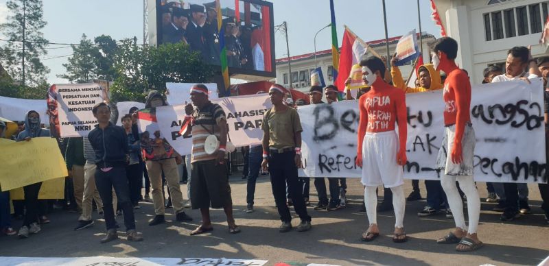 Kerusuhan Papua yang Menyengsarakan Masyarakat