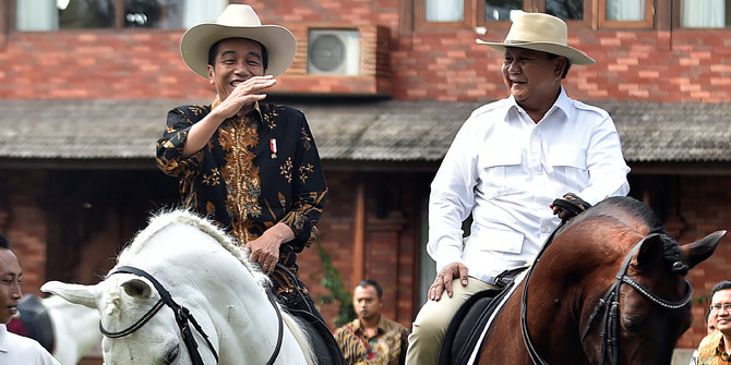 Makna di Balik Unggulnya Jokowi atas Prabowo di Jawa Barat