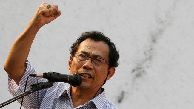 Sri Bintang Tuding Tionghoa Muslim dan Jokowi "Pura-pura" Islam