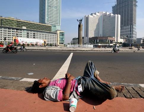 Jakarta dalam Cengkeraman Kemiskinan, Mengapa Dibiarkan?