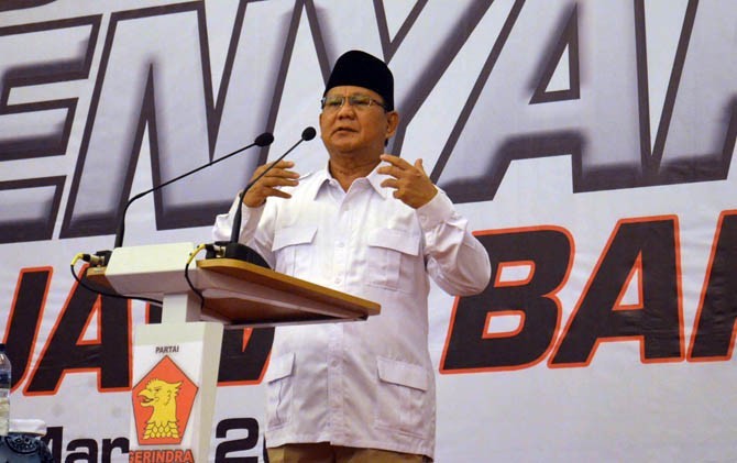 Prabowo dan Pendukungnya, Dua Hal yang Saling Bertolak Belakang