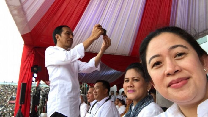 Oposisi Tepuk Tangan Suka Cita Jika Puan Jadi Cawapres Jokowi