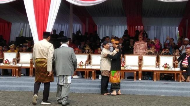 Prabowo-Sandi vs Jokowi-Ma’ruf, Regenerasi vs Degenerasi