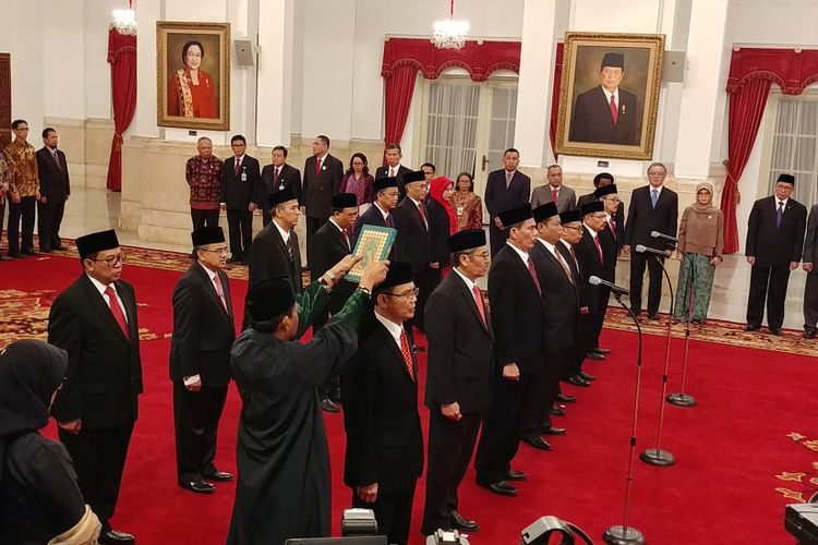 Jokowi dan Kontroversi Konversi Dana Haji, Sebuah Pancingan?